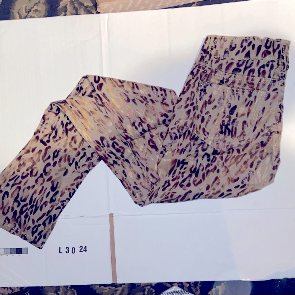 Cheetah print skinny jeans